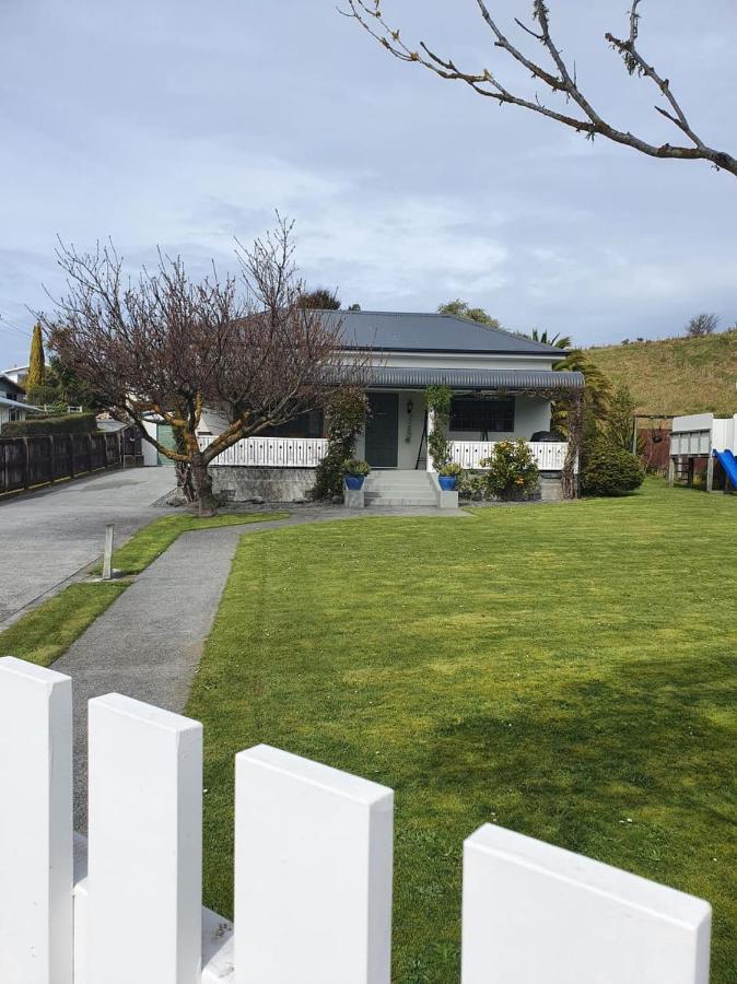 Ludstone Villa - A Charming Family Home Kaikoura Eksteriør bilde